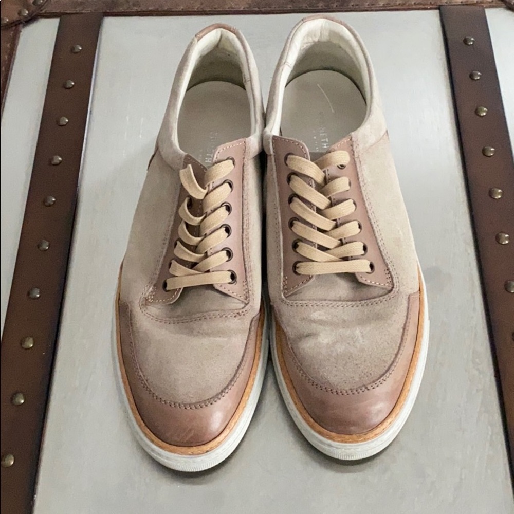 Kenneth Cole Sneakers